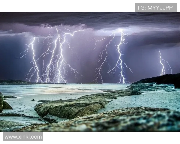 瓜帅谈暴风雨对比赛的影响表示作为好教练无法控制自然现象 瓜帅谈暴风雨对比赛的影响表示作为好教练无法控制自然现象